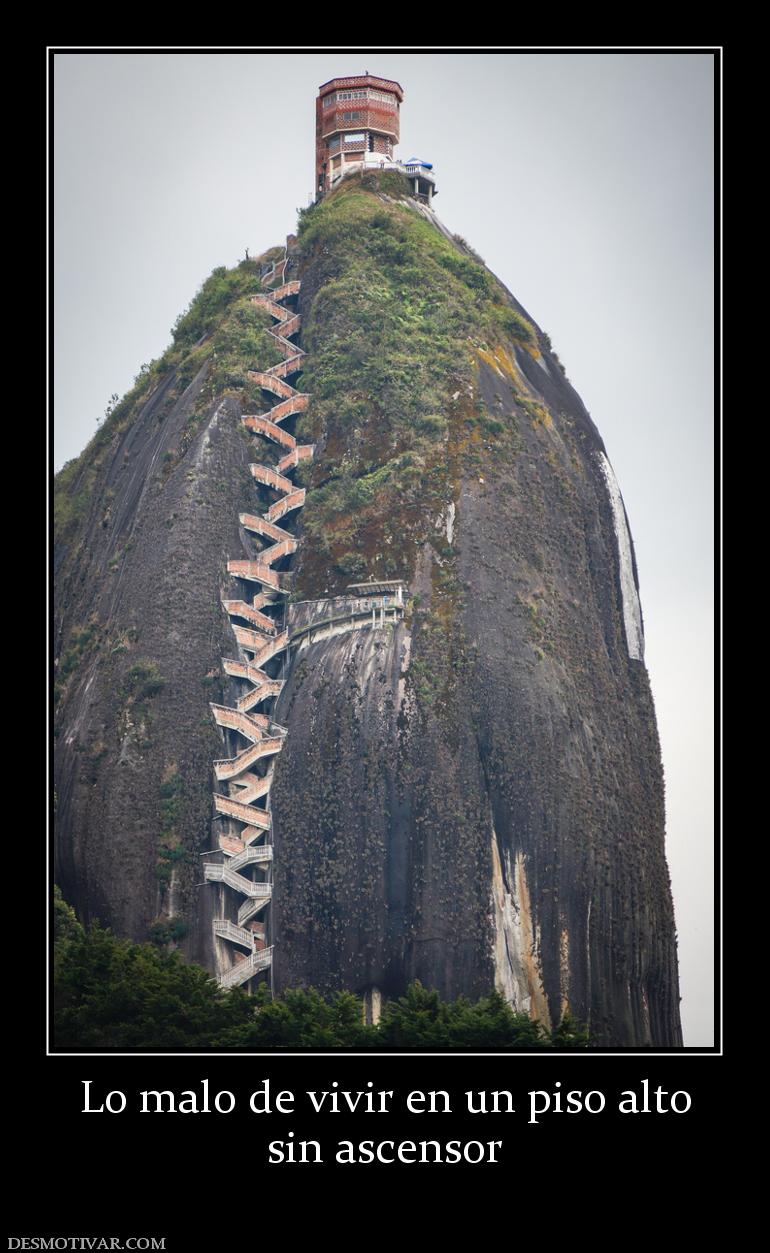 Lo malo de vivir en un piso alto sin ascensor